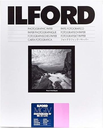 Ilford Multigrade IV RC Deluxe Resin Coated VC Variable Contrast Black & White Enlarging Paper - 8x10" - 25 Sheets - Glossy Surface